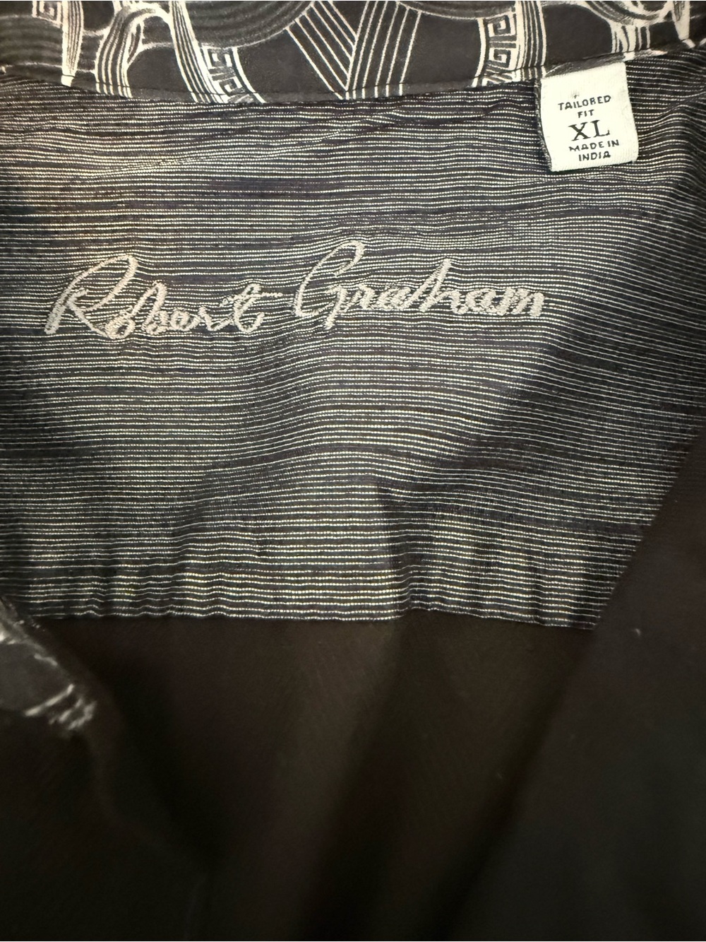 Robert Graham FICINO Black Embroidered Dress Shirt XL Flip Cuff - Picture 3 of 11